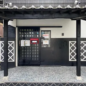 Nomad East Tokio
